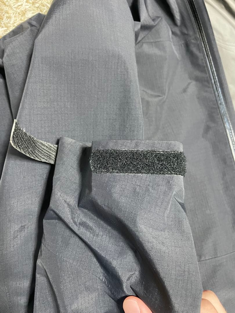 値段交渉受付可【希少廃盤】ARC'TERYX ベータSLジャケット XS 美品