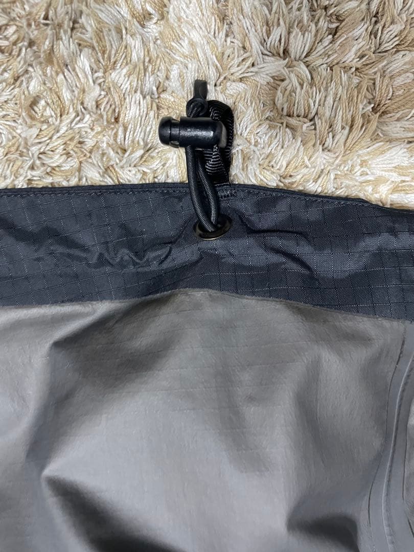 値段交渉受付可【希少廃盤】ARC'TERYX ベータSLジャケット XS 美品