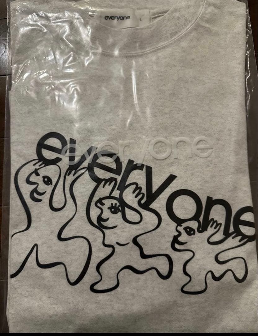 トートバッグ付き　everyone Vincent Tsang ロンT