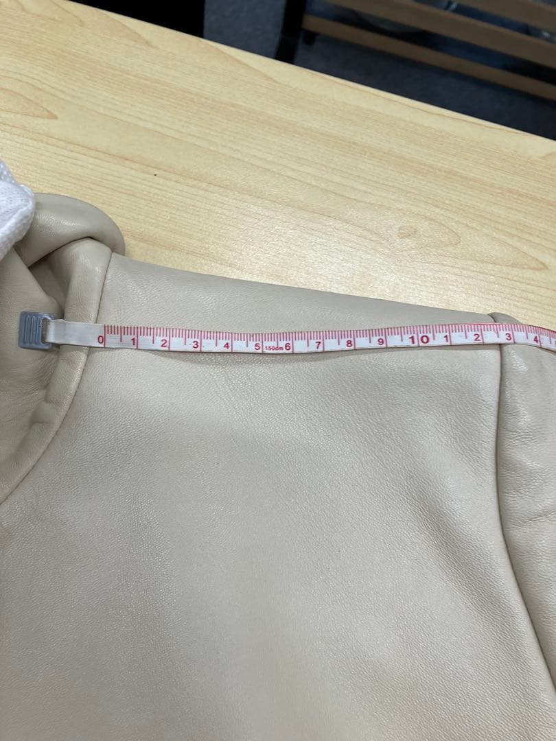 LOEWE アイボリー レザージャケット