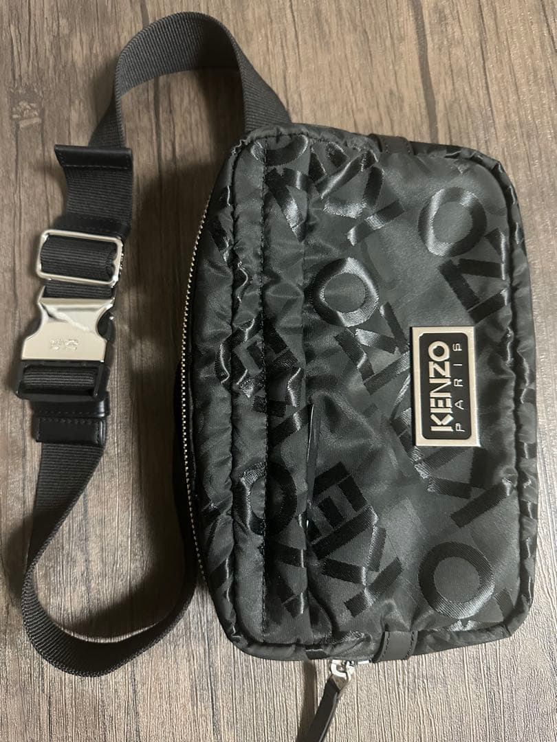 KENZO ボディバッグ ウエストポーチ メンズ レディース ナイロン ブラック