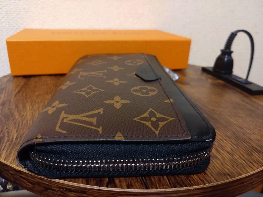【美品】ルイヴィトン 財布 ジッピードラゴンヌ モノグラム　長財布