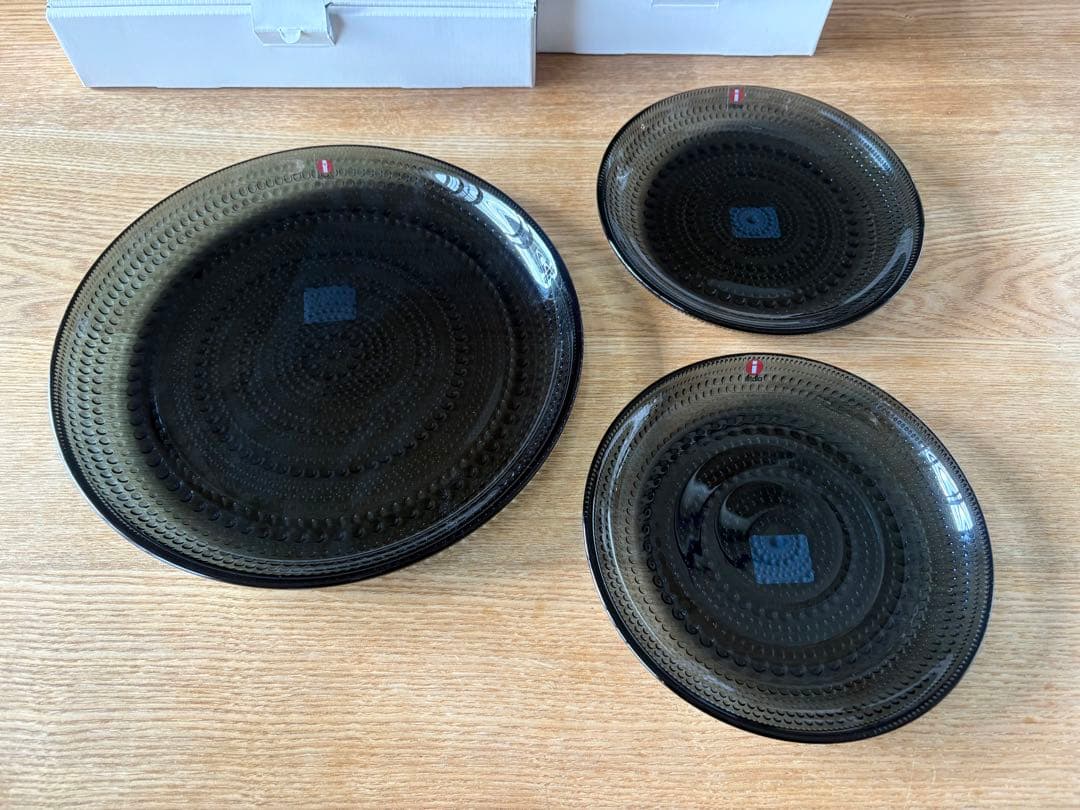 新品✳︎ イッタラ　カステヘルミ　プレート 3点セット