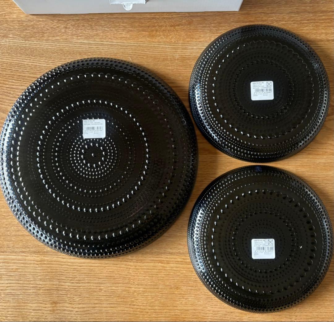 新品✳︎ イッタラ　カステヘルミ　プレート 3点セット