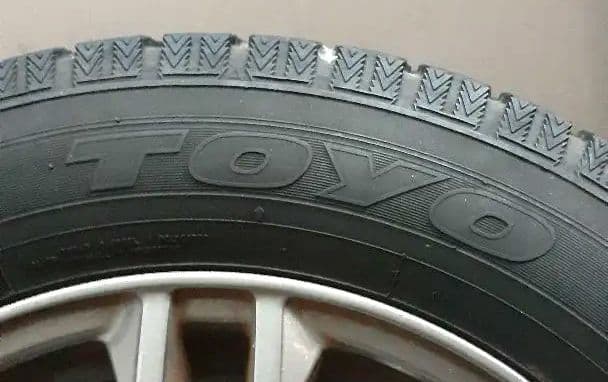お買得！スタッドレスタイヤ 185/65R15 ホイール付き ４本セット