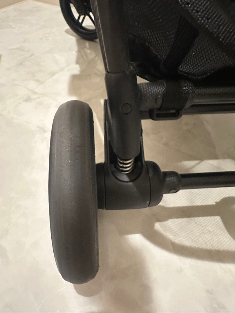 【美品】cybexメリオカーボン2024 アーモンドベージュ ドリンクホルダー付