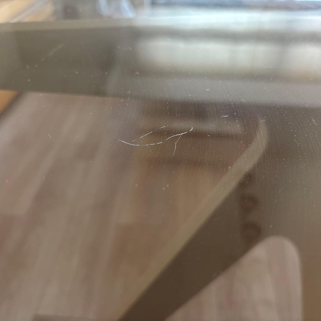 円形ガラスダイニングテーブル