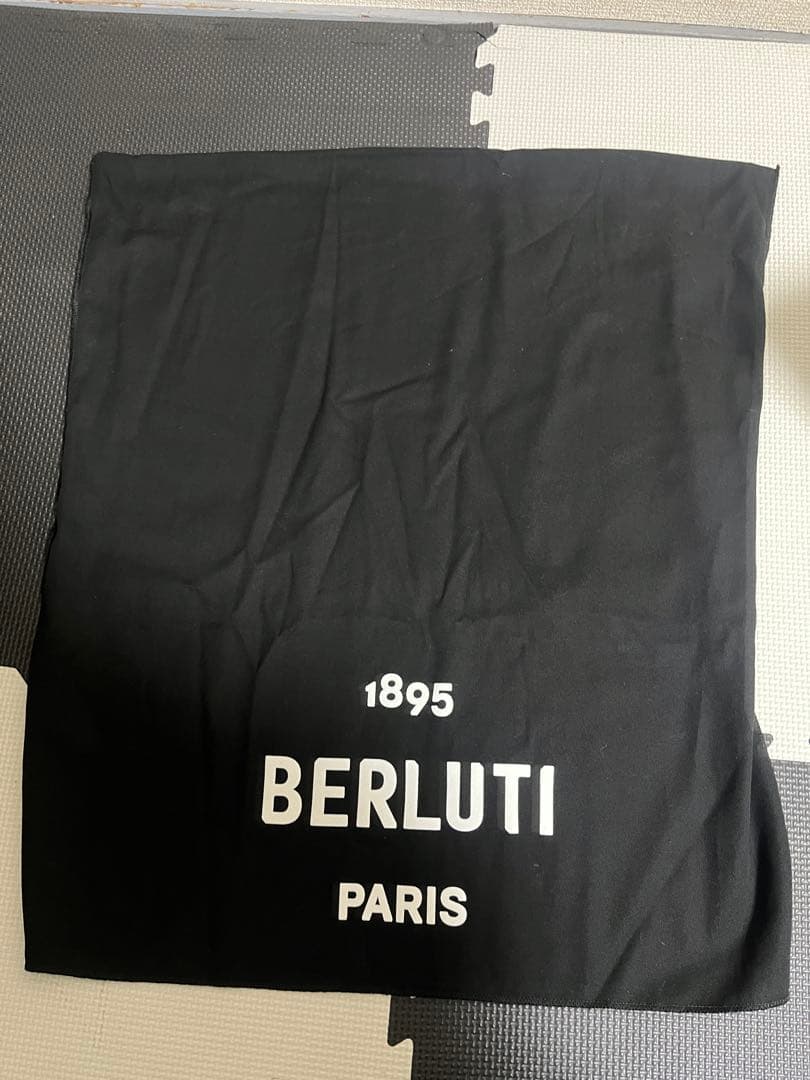 ベルルッティ　トゥジュール　トートバッグ　日本限定モデル　レザー　ブラック