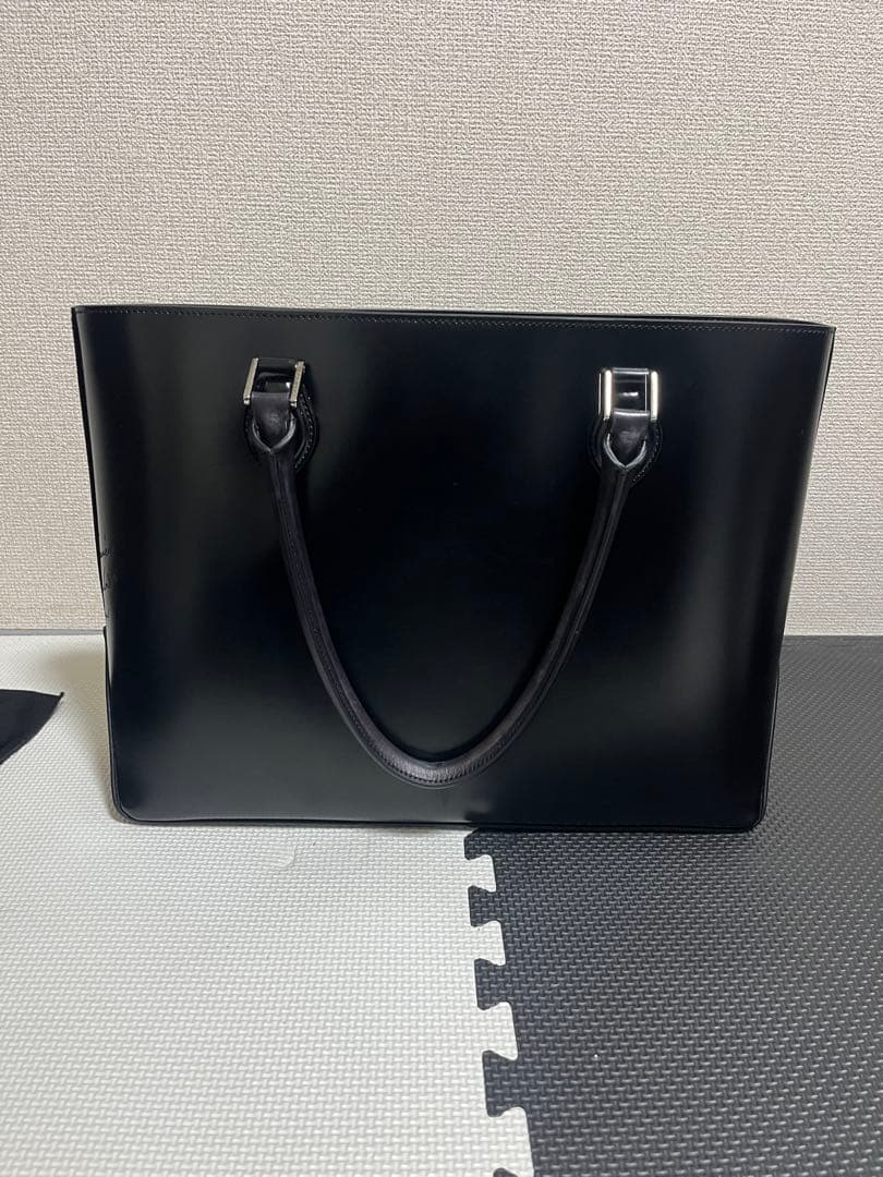 ベルルッティ　トゥジュール　トートバッグ　日本限定モデル　レザー　ブラック