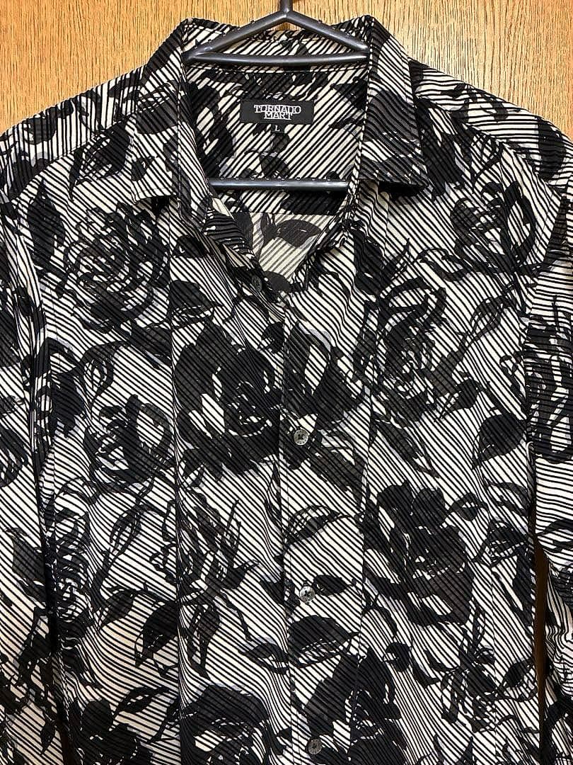 TORNADO MART フロッキー加工 ブラックローズ モノトーンシャツ