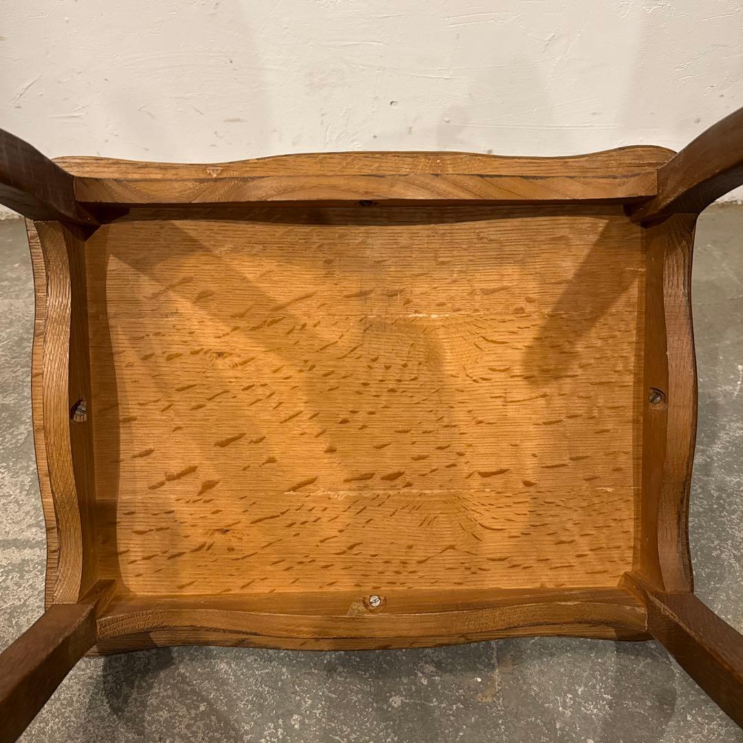 ヴィンテージ　木製サイドテーブル　猫脚　中