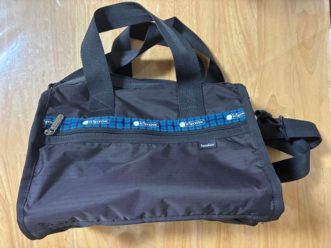 ファミリア ボストンバッグ〈LeSportsac × familiar〉