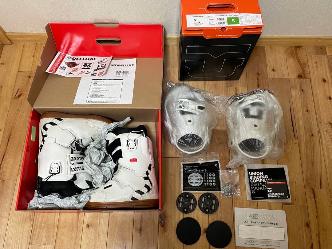 Union STRATA （ストラータ）DEELUXE TEAM ID LTD.