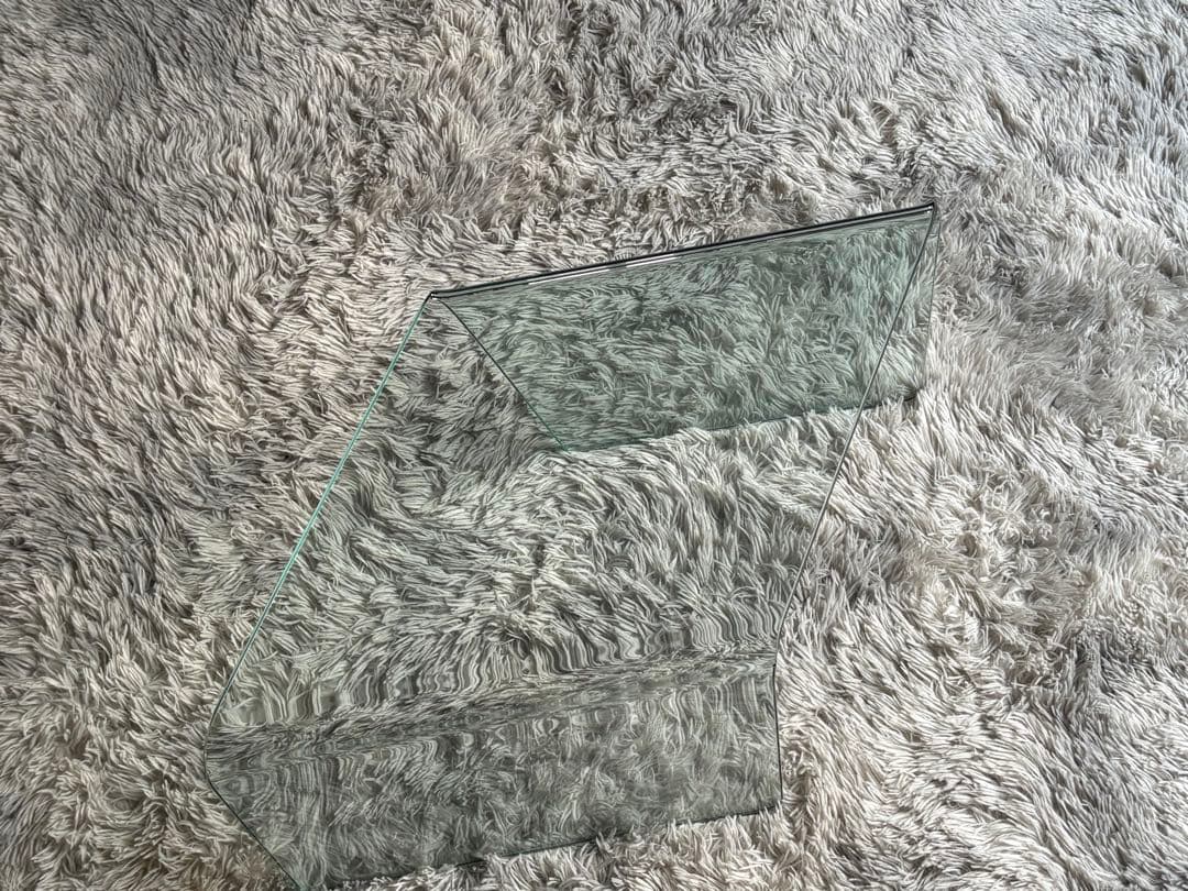 ①ガラステーブル　サイドテーブル　ローテーブル　斜めテーブル　高級家具　IZG