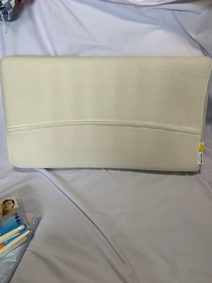 マニフレックス エアトスカーナ枕 新品ピローケース付き