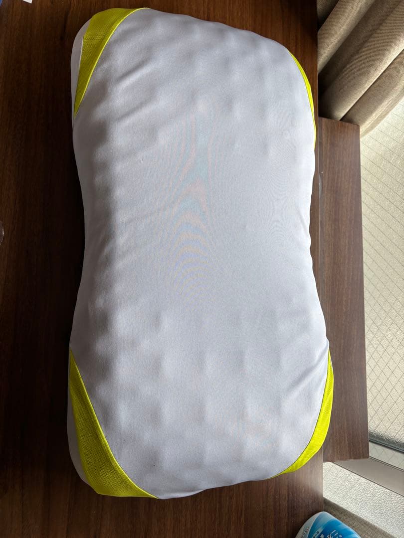 【西川　AIR】　ジッパー付き枕 ホワイト/イエロー