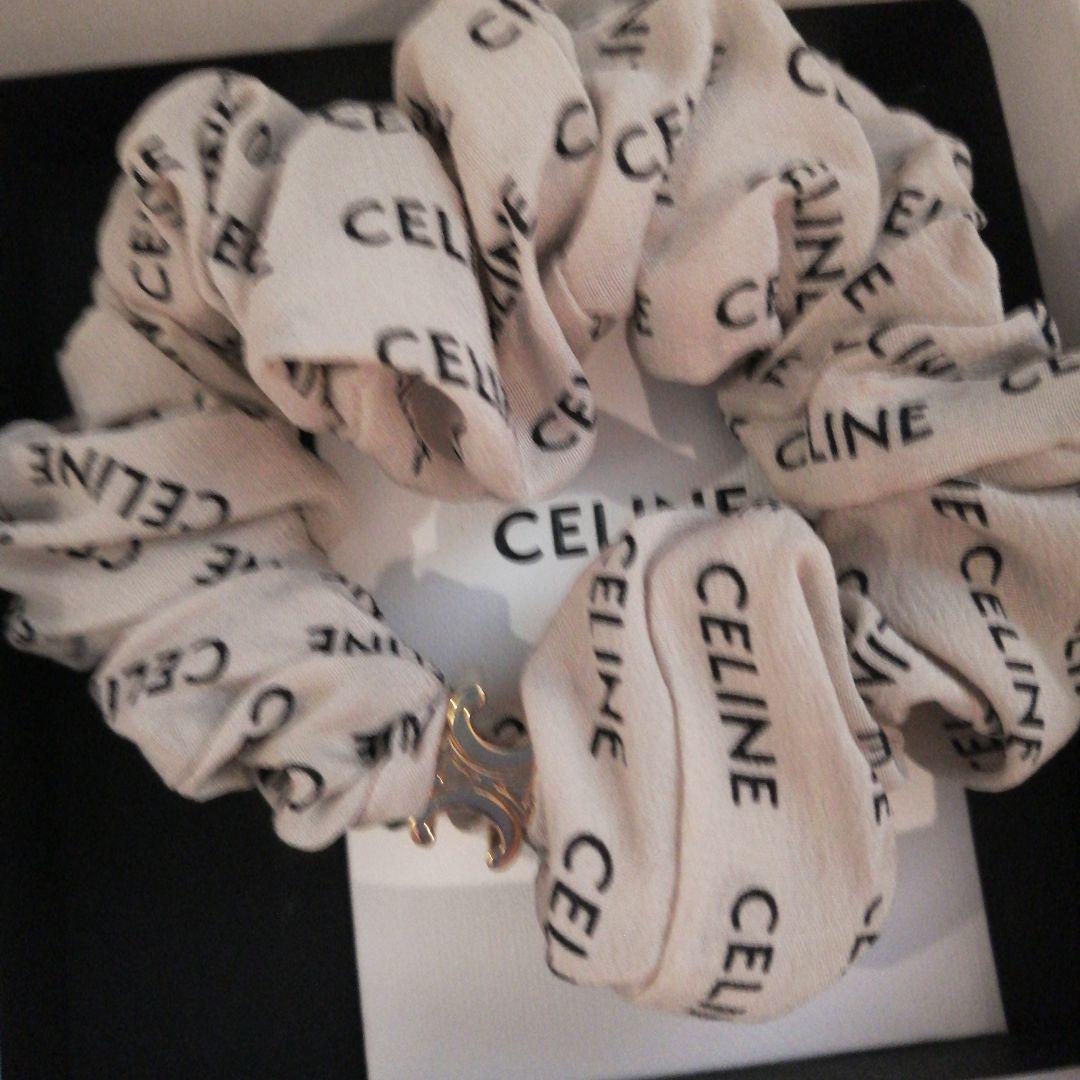 ※ゆん※CELINE シュシュ ベージュ