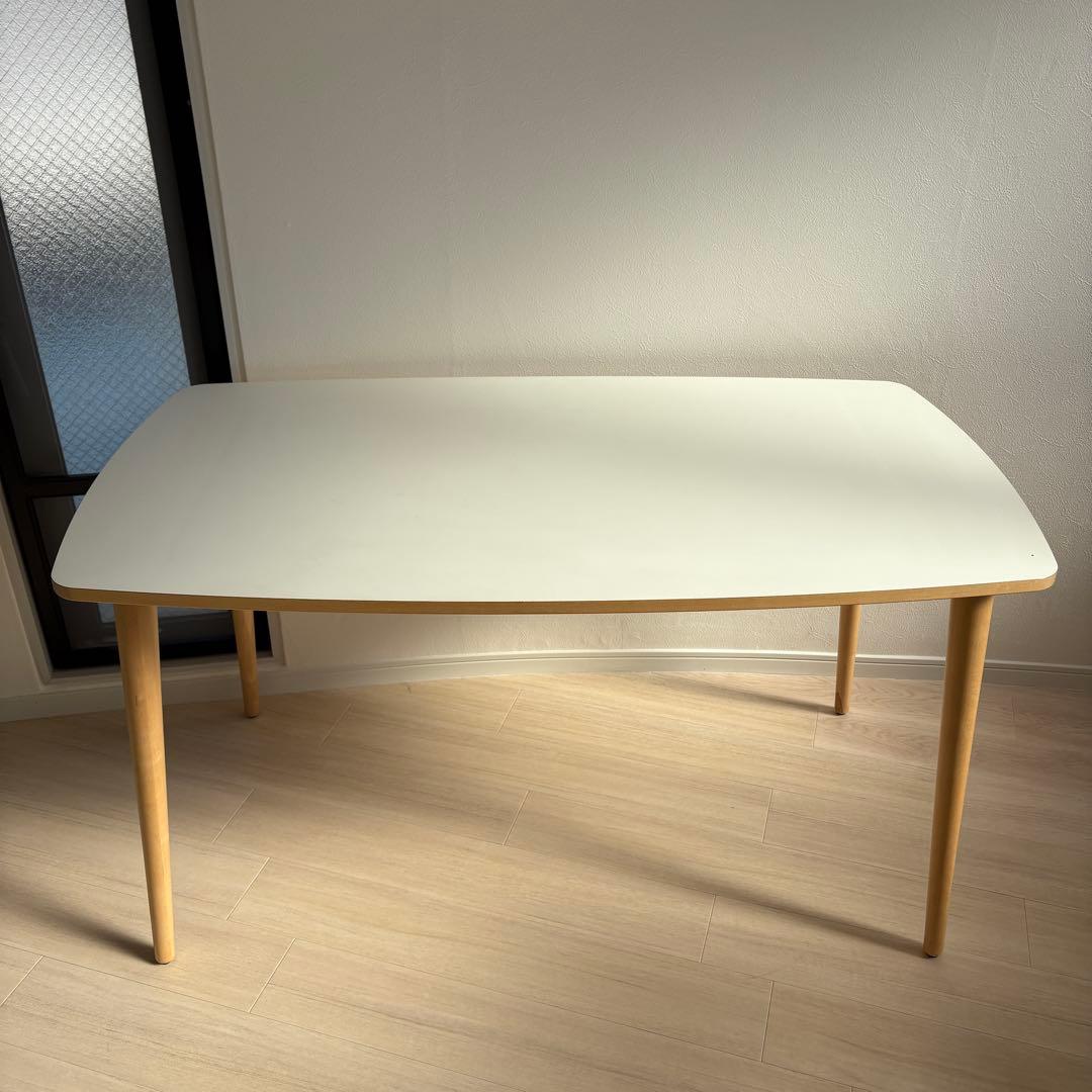 【IKEA】オムテンクサム ダイニングテーブル OMTANKSAM