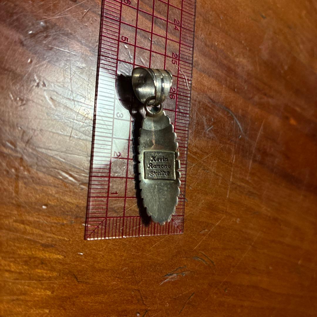 最安 ナバホ族 ケビンラモン オーバル型 サンバーストペンダント