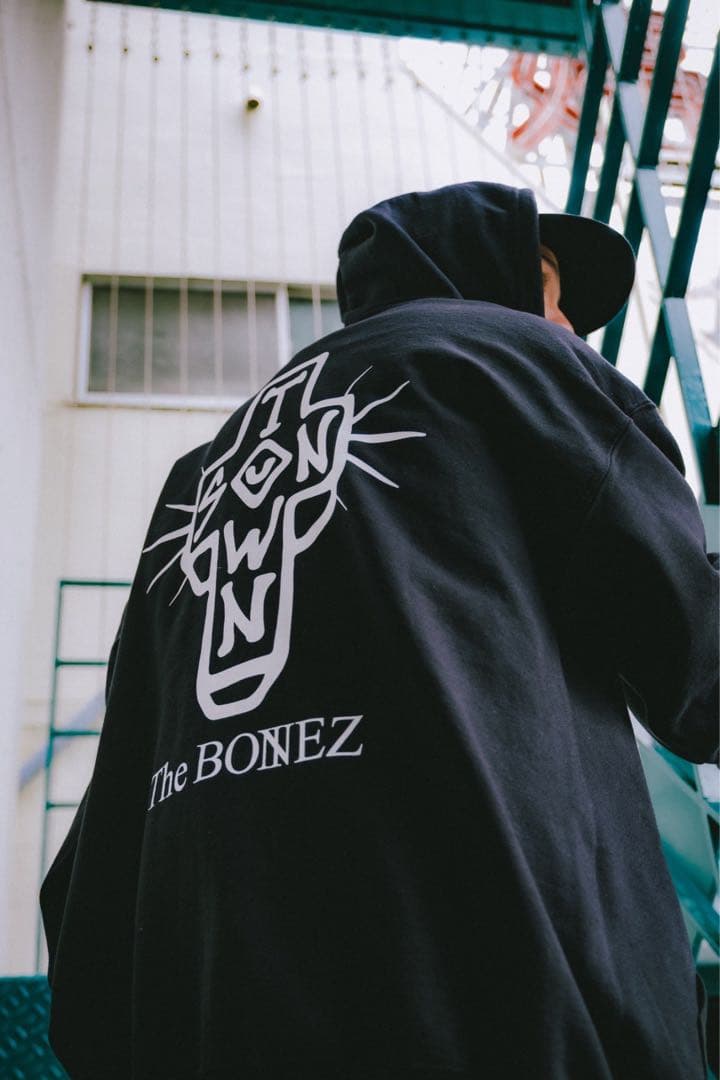 新品 The BONEZ XL パーカー フーディー