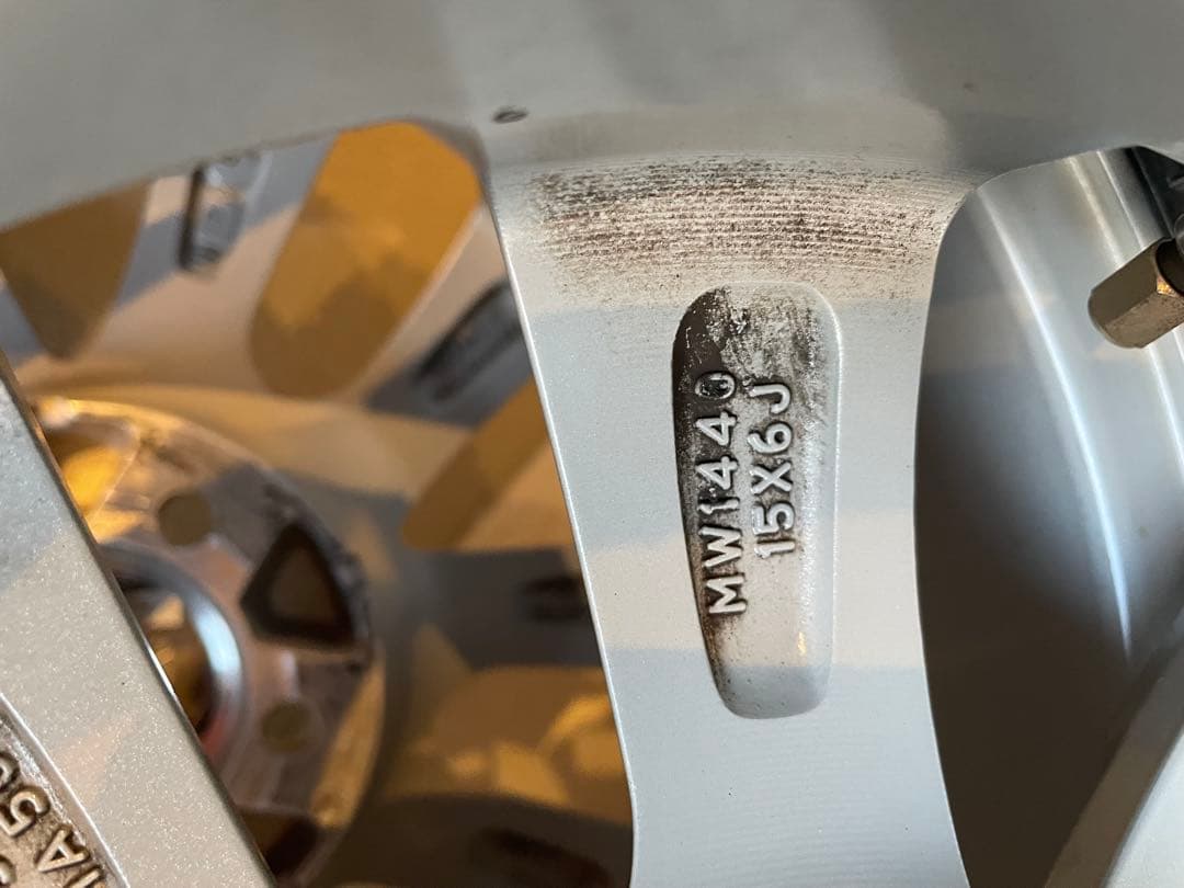 185/60R15 スタッドレスタイヤ　ヨコハマ　weds