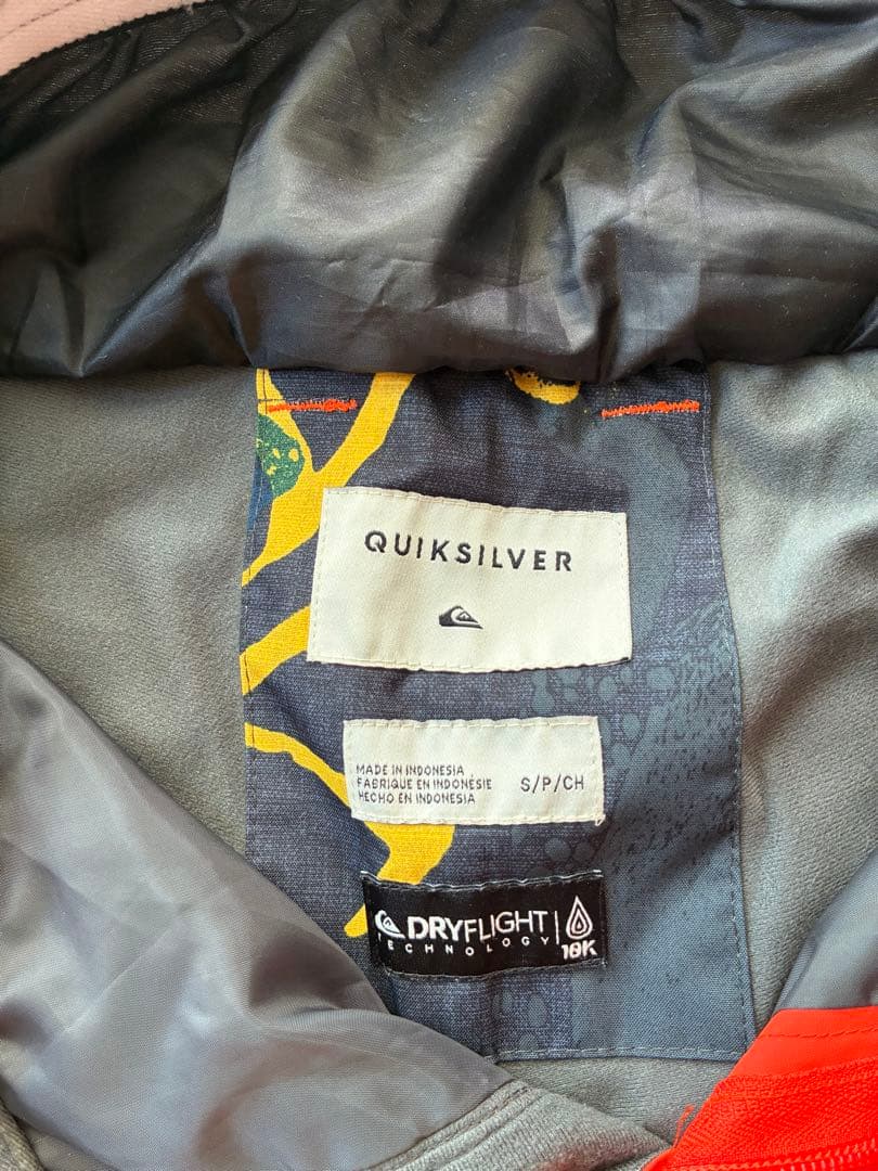 QUICK SILVER スノーボードウェアー上下セット