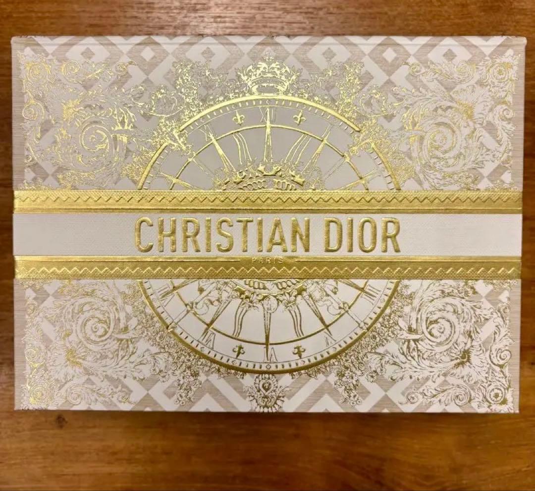 Christian Dior ミス ディオール クリスマスコフレ 2024