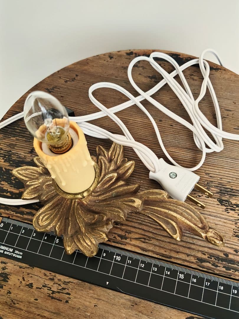 フランスアンティーク✨️キャンドル テーブルランプ　布花リース✩メタルシェード付