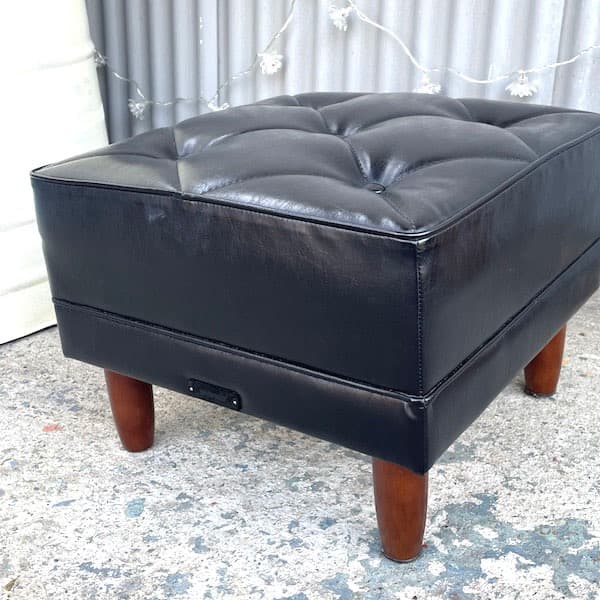 カリモク60 オットマン　スタンダードブラック　スツール　karimoku