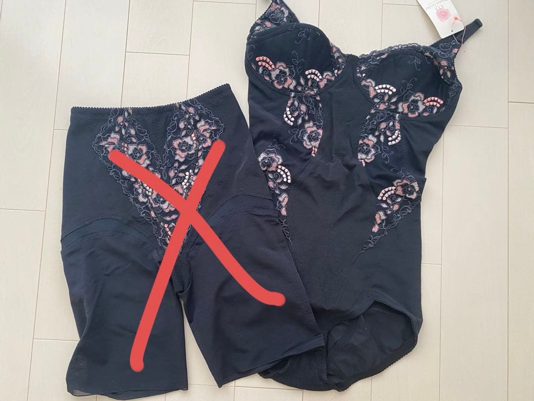 紫音様　ダイアナボディスーツ、ガードル