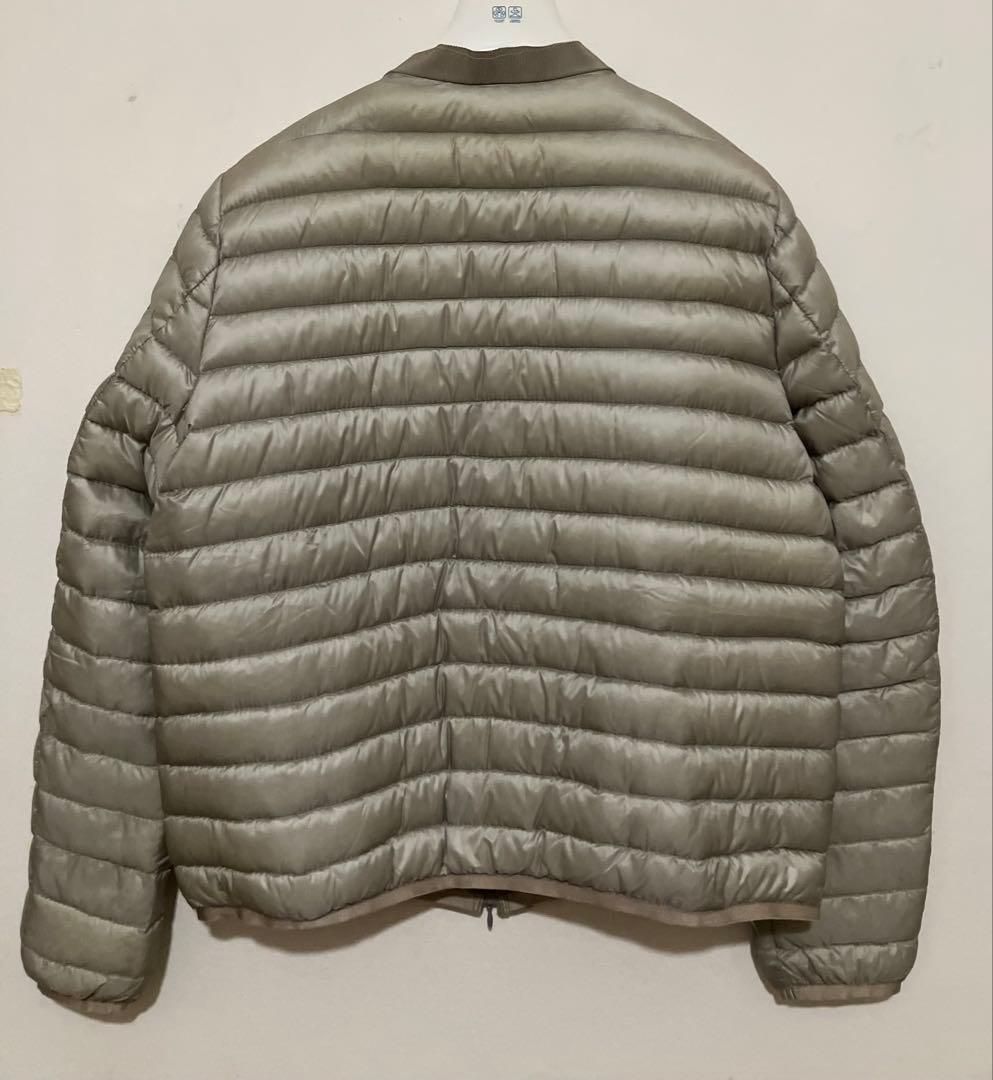 Moncler モンクレール　リボンフリルノーカラーライトダウンジャケット