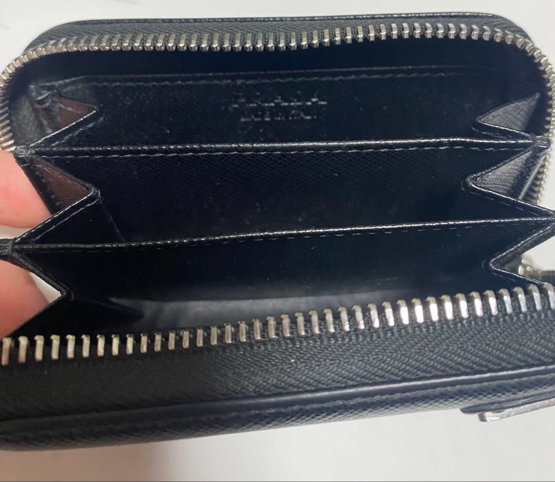 PRADA ブラックレザー ケース