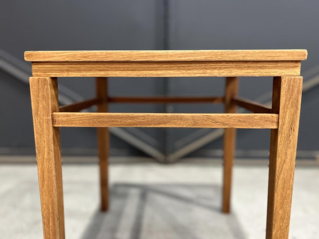 【北欧ヴィンテージ】サイドテーブル　Gera Mobler / ゲラモブラー