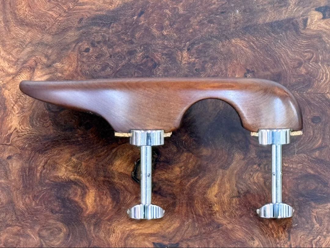 【新品】Crowson バイオリン用あご当て（ボックスウッド）ストラド型！