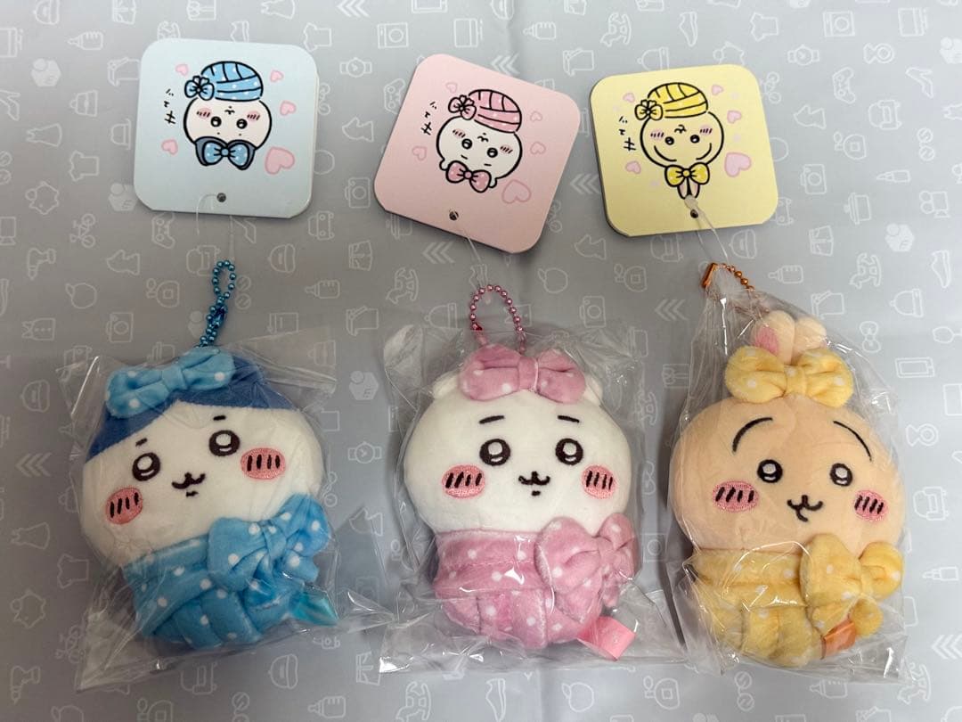＜新品未開封＞ ちいかわ キュッ おくるみぷちミニマスコット（3種）
