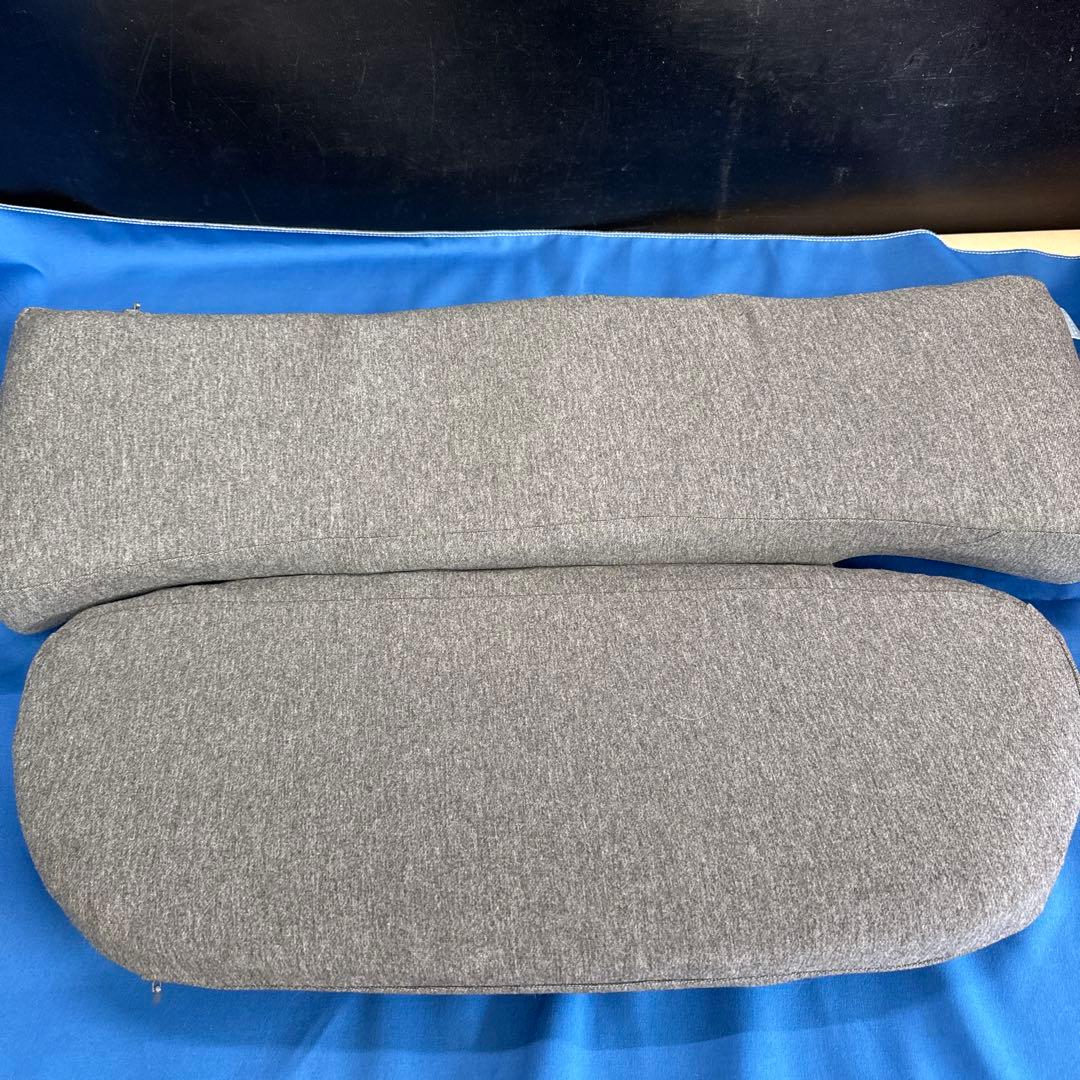 CALQS 〈首と肩がホットする枕 PLUS〉首肩温め機能+首もみ機能付き