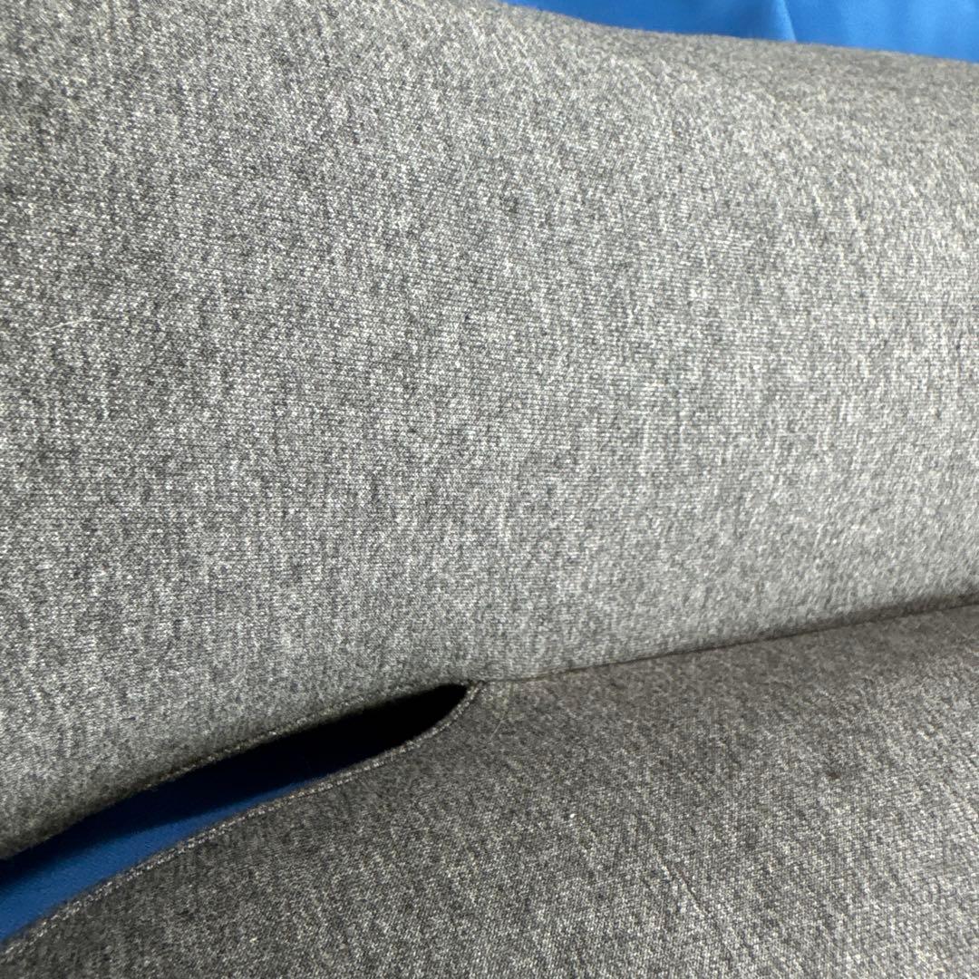 CALQS 〈首と肩がホットする枕 PLUS〉首肩温め機能+首もみ機能付き