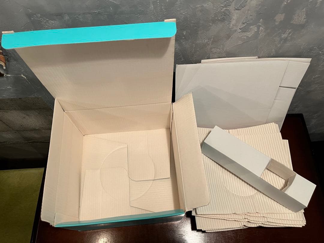 【未使用品】 ティファニー　ダンシングt 食器12点セット　皿　スープ皿