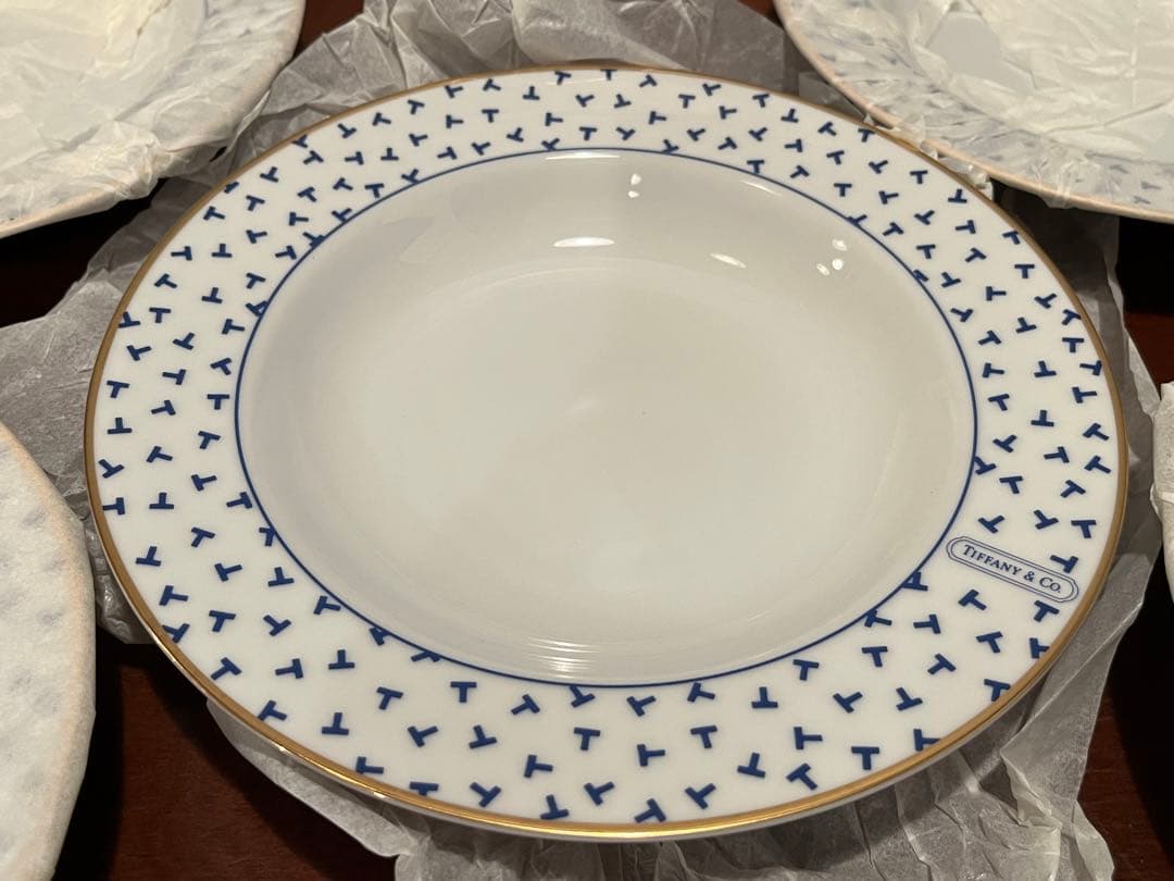 【未使用品】 ティファニー　ダンシングt 食器12点セット　皿　スープ皿