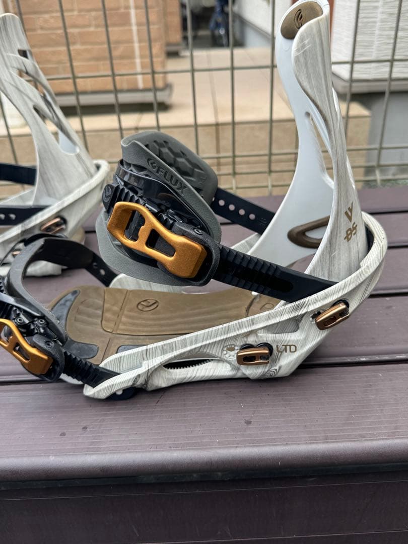 スノーボード FLUX DS LTD