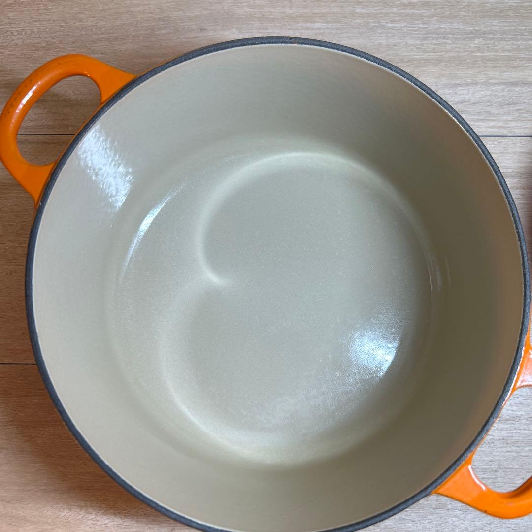 ルクルーゼ　ココットロンド　22cm オレンジ　両手鍋　鍋