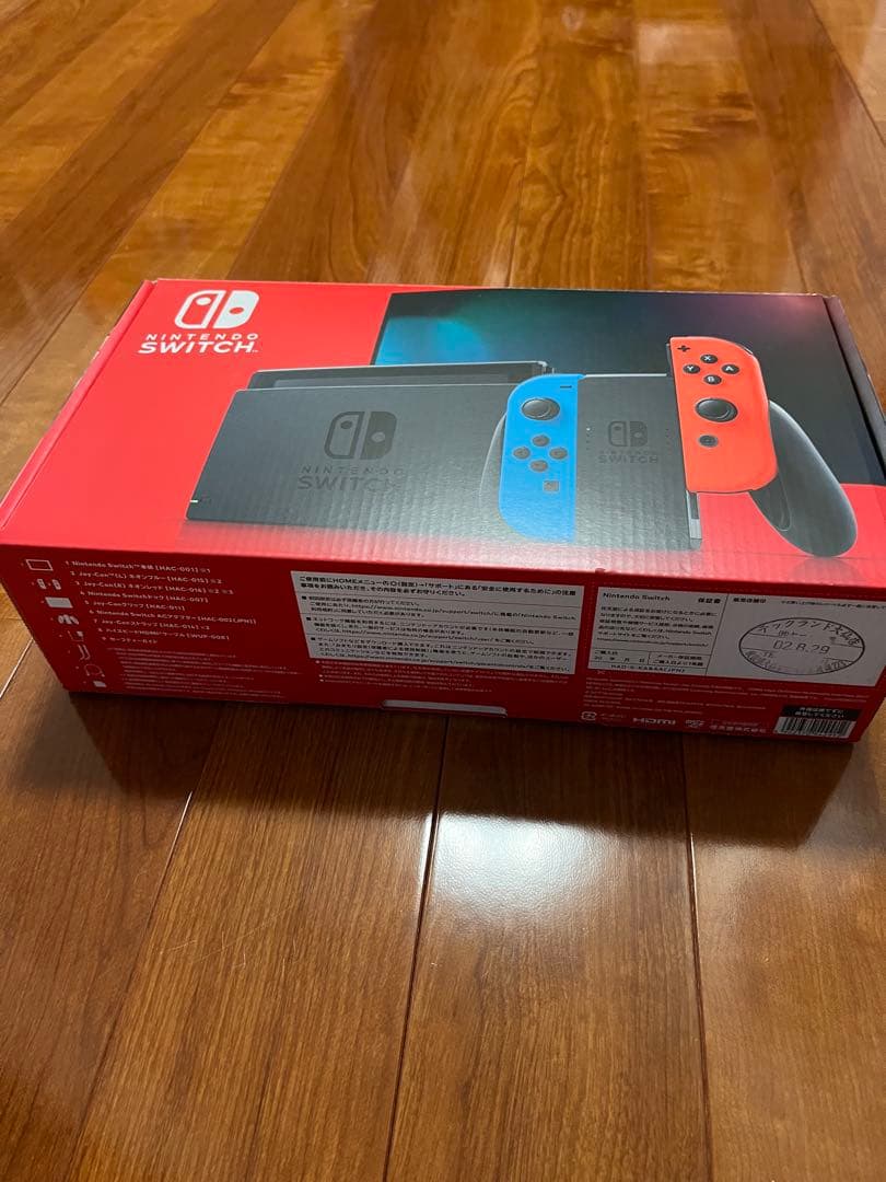 ほぼ未使用❣️ バッテリー強化版Nintendo Switch 本体＆SDカード付