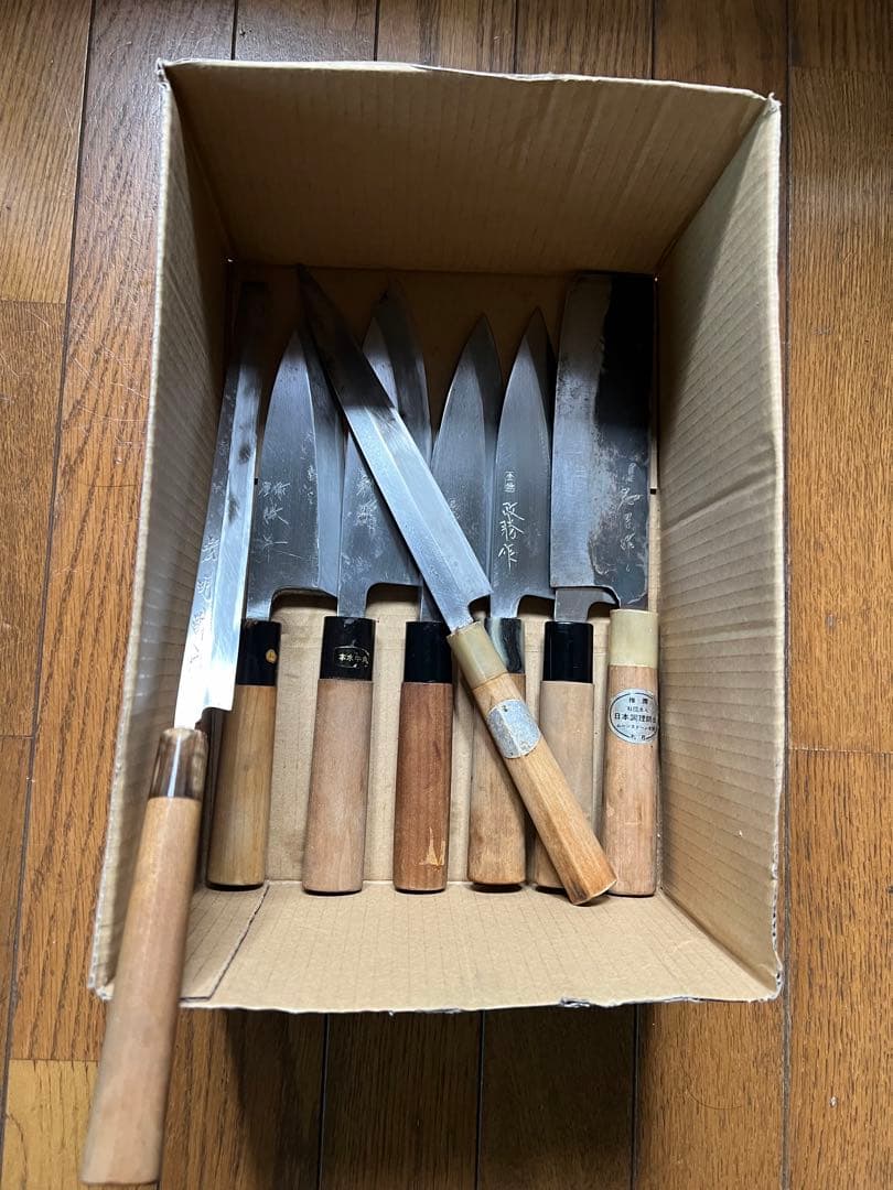 8本セットの包丁- 本焼出刃1本- 木屋-利研-石月-宏明…