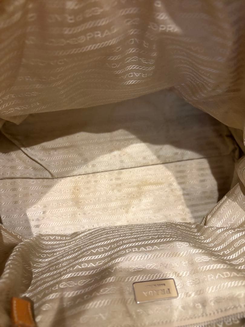 PRADA キャンパス トートバッグ