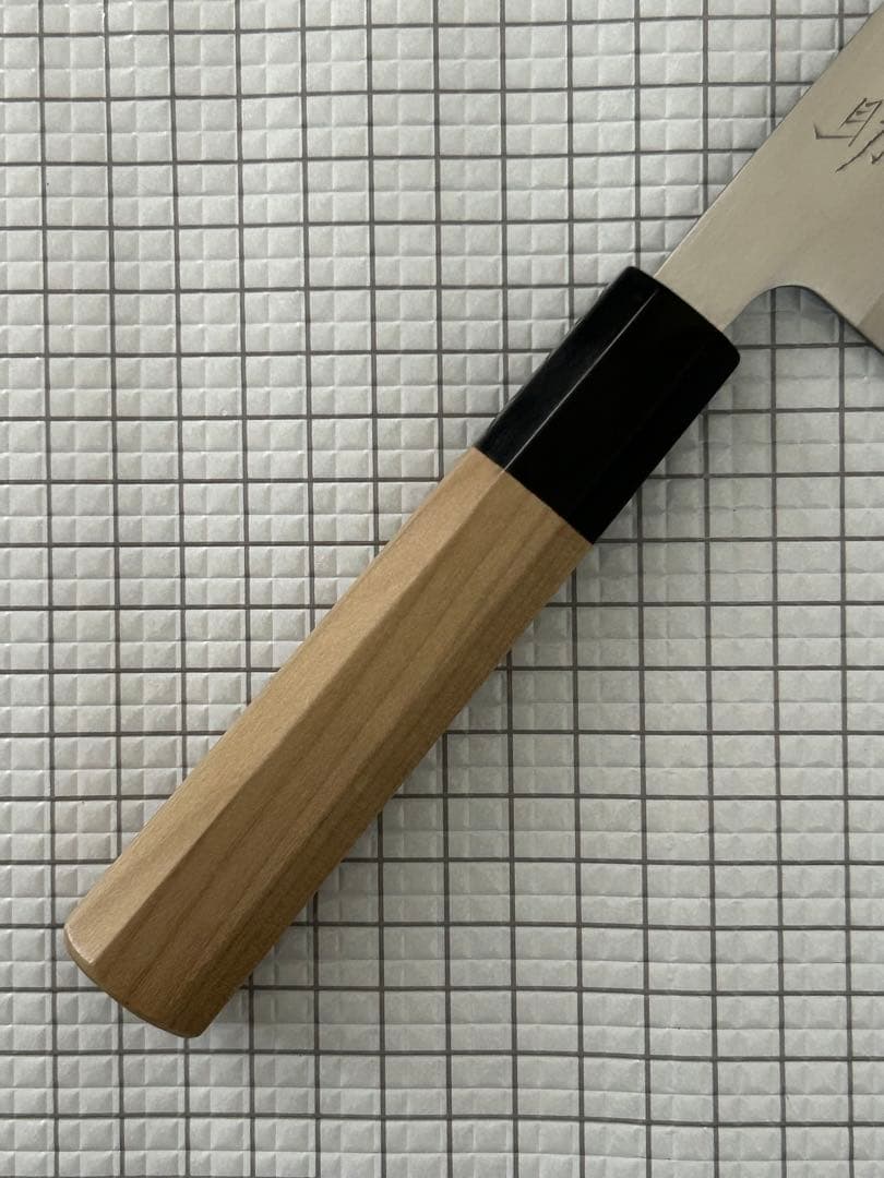 仙助 包丁 三徳 三徳包丁 安来鋼白紙一号割込 水牛八角柄 165mm ③