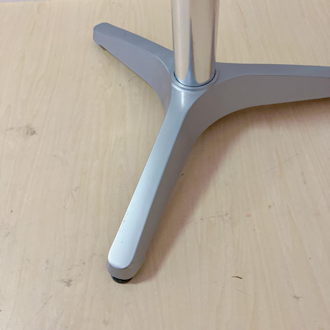 ラウンドテーブル　ダイナーテーブル　円形　アルミ　ダイニングテーブル