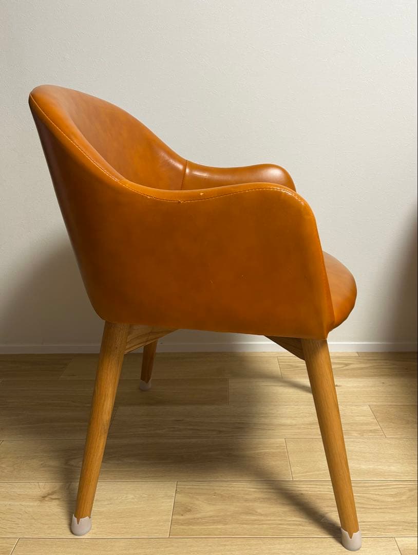 キラリオ　ダイニングチェア　レザータイプ