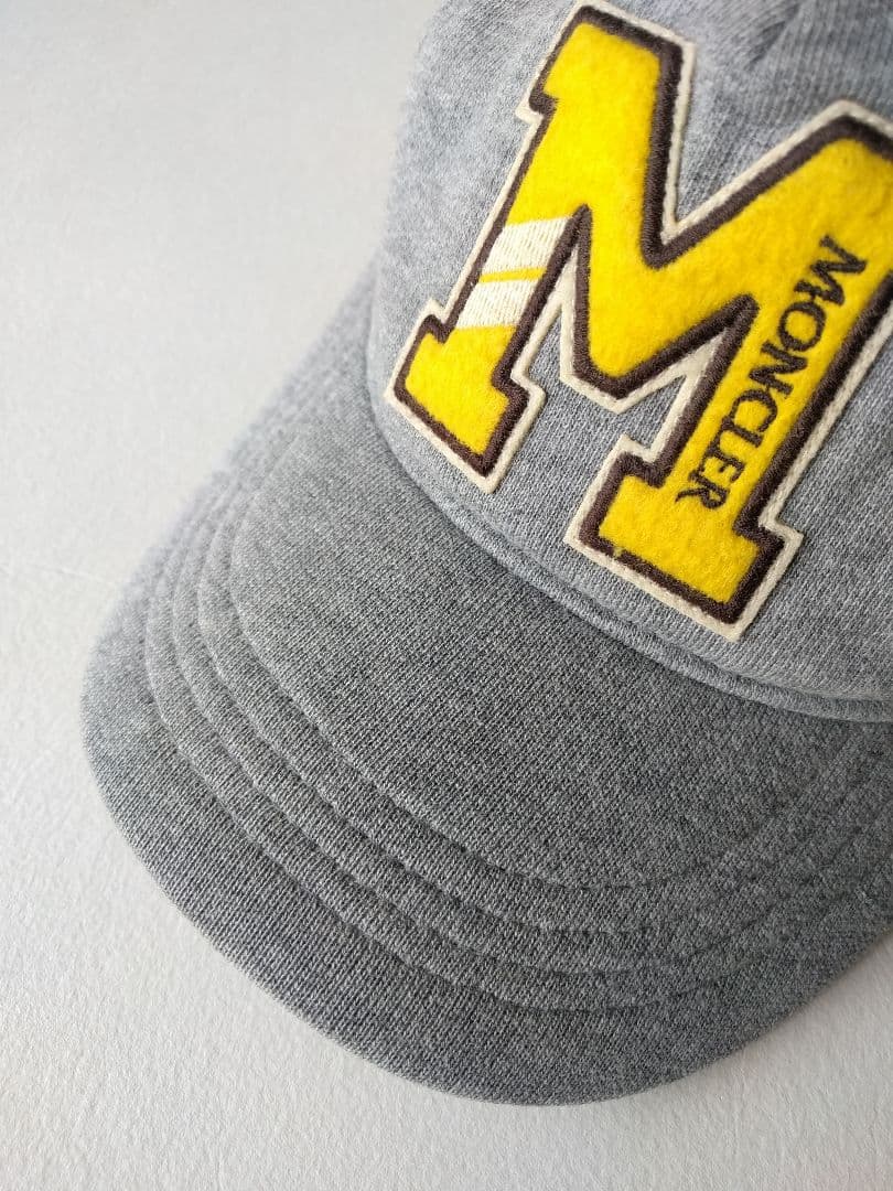 モンクレール キッズ　キャップ