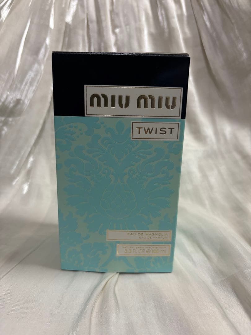 MIU MIU ツイスト オードマグノリア　100ml