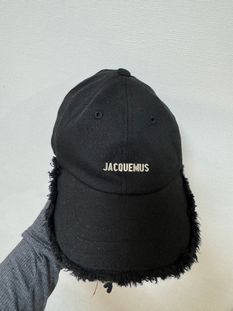 JACQUEMUS ブラック ベースボールキャップ